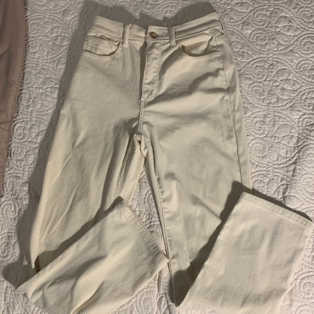 Shein winter white Corduroy jeans size XS